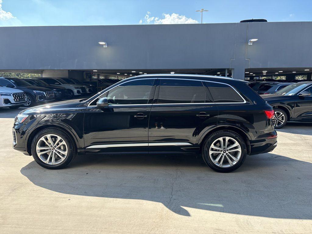 new 2026 Audi Q7 car, priced at $76,445