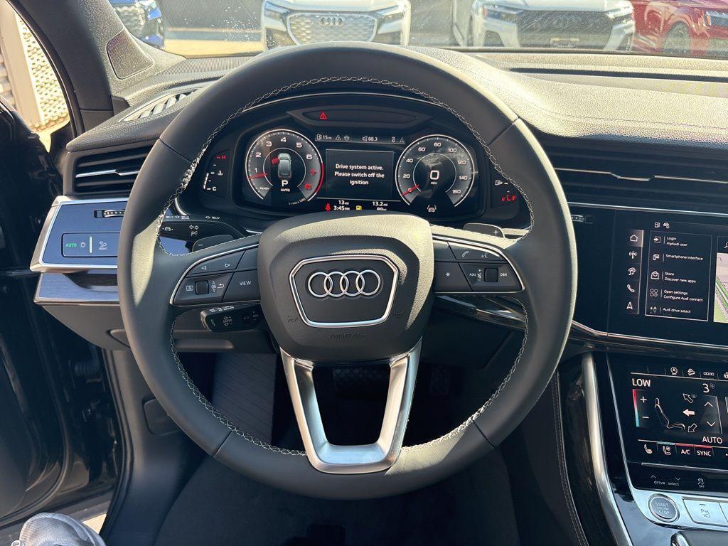 new 2026 Audi Q7 car, priced at $76,445