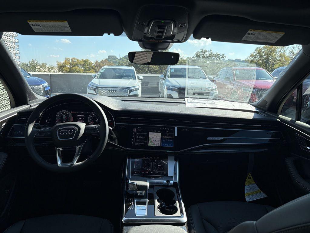 new 2026 Audi Q7 car, priced at $76,445