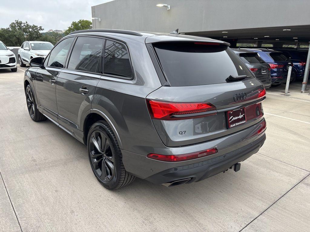 new 2025 Audi Q7 car, priced at $63,487
