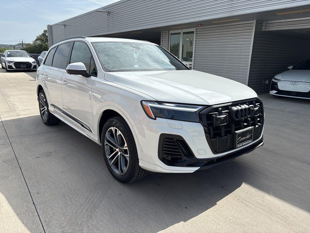new 2025 Audi Q7 car, priced at $56,896