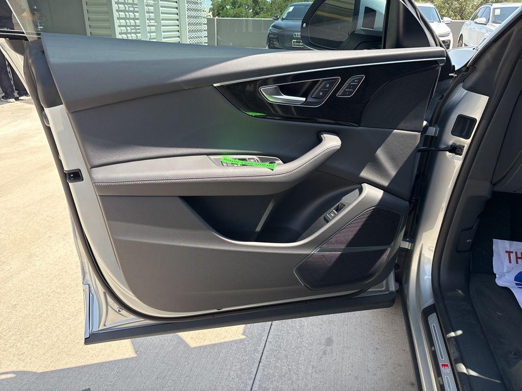 new 2025 Audi Q8 car, priced at $77,955