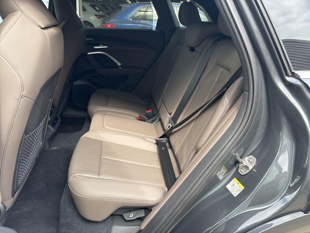 new 2025 Audi Q5 car, priced at $59,768