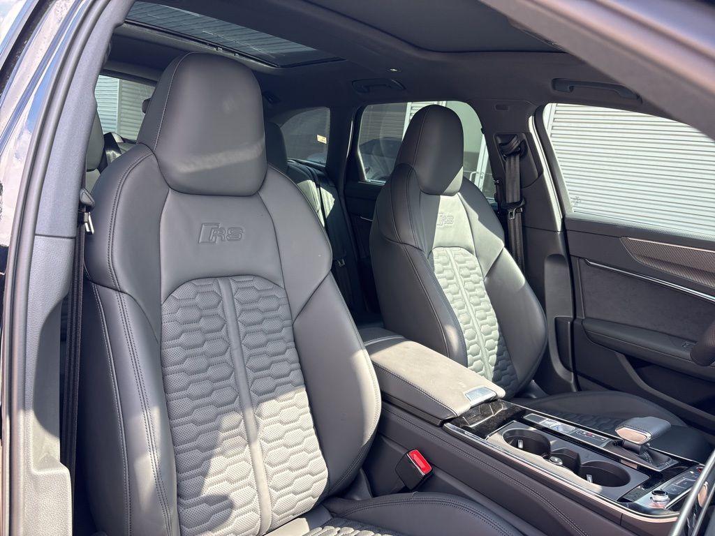 new 2026 Audi RS 6 Avant car, priced at $143,215