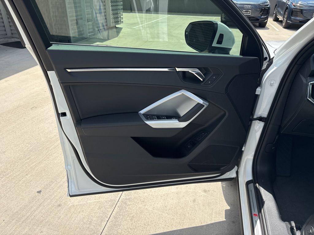 new 2025 Audi Q3 car, priced at $42,215