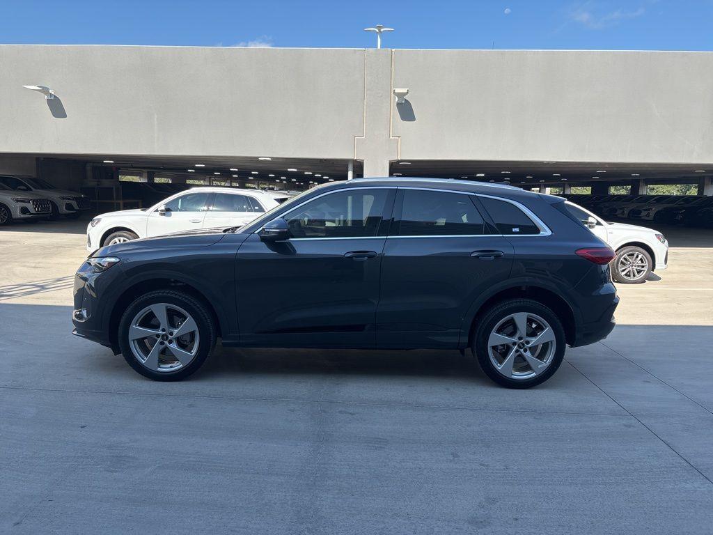new 2025 Audi Q5 car, priced at $61,390