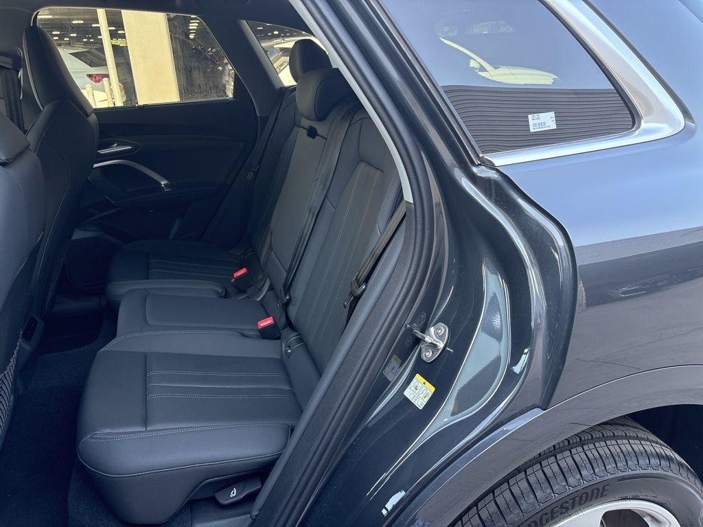 new 2025 Audi Q5 car, priced at $61,390