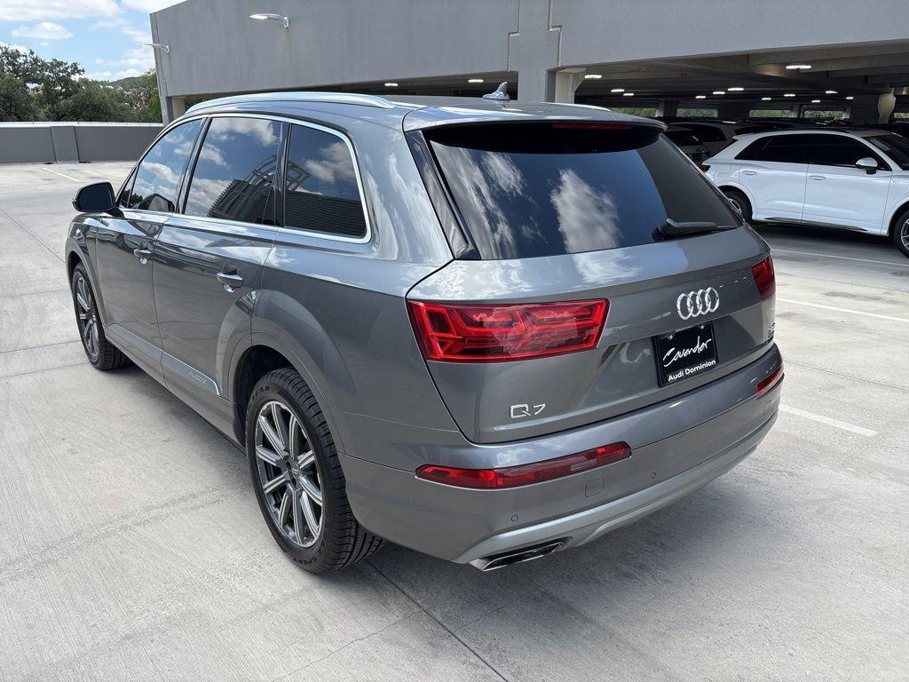 used 2018 Audi Q7 car, priced at $19,291