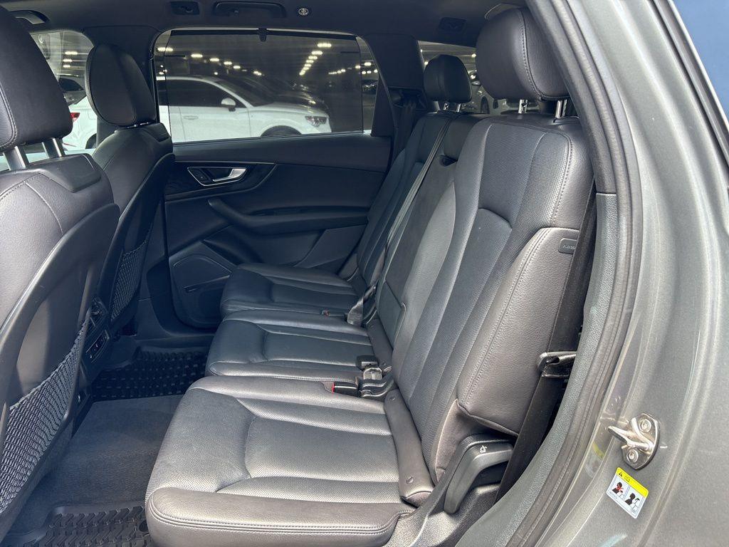 used 2018 Audi Q7 car, priced at $19,291