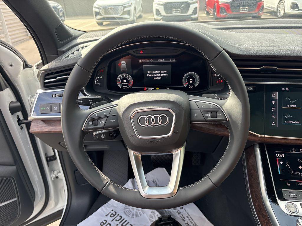 new 2026 Audi Q7 car, priced at $70,895