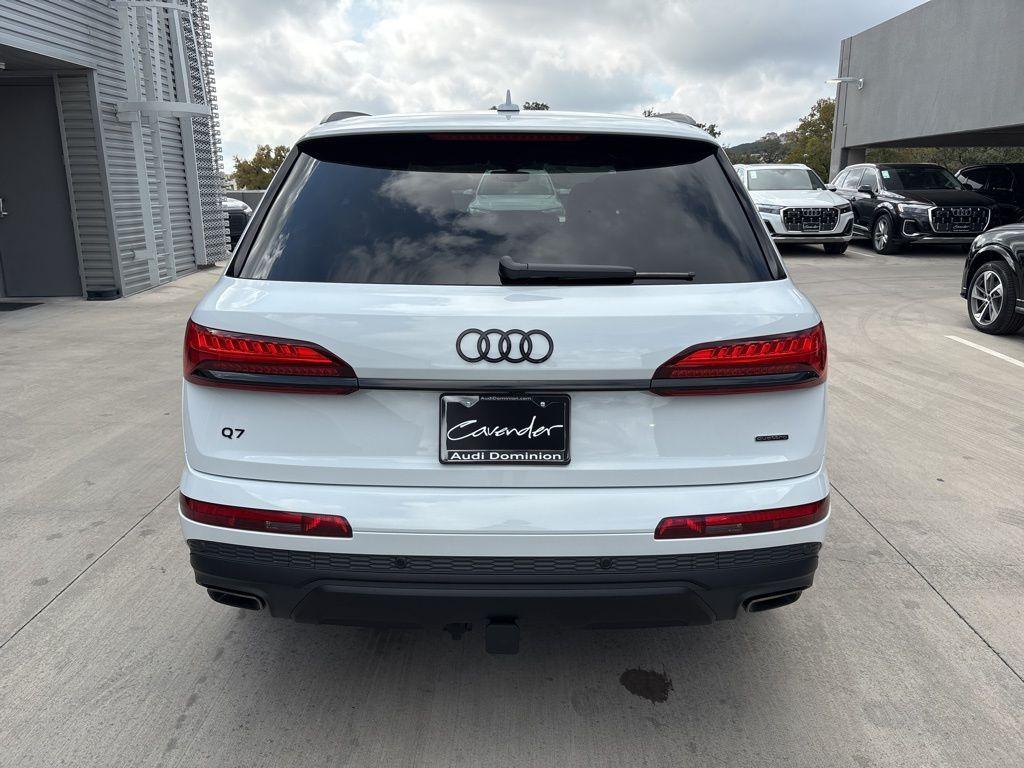 new 2026 Audi Q7 car, priced at $70,895