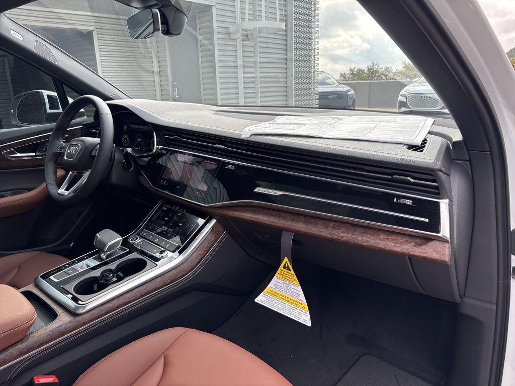 new 2026 Audi Q7 car, priced at $70,895