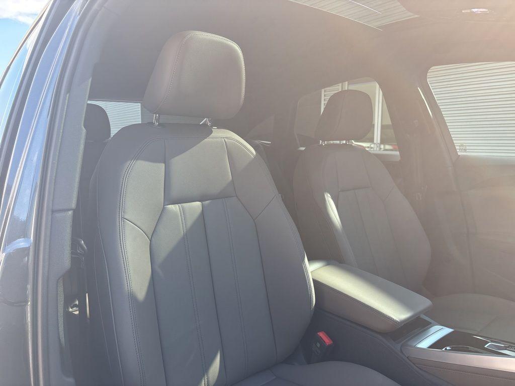 new 2025 Audi Q5 Sportback car, priced at $62,125