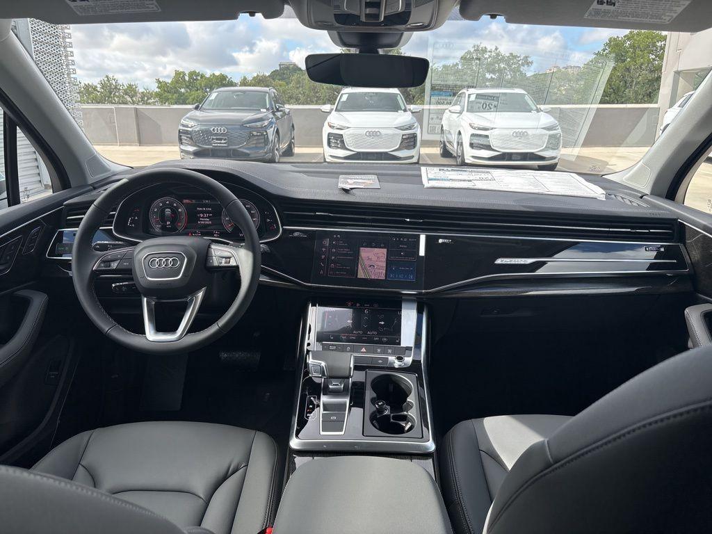 new 2025 Audi Q7 car, priced at $63,537