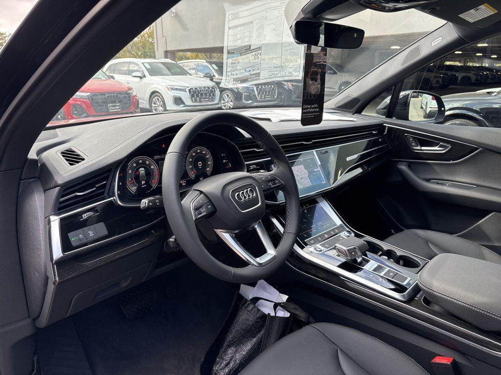 new 2026 Audi Q7 car, priced at $69,895