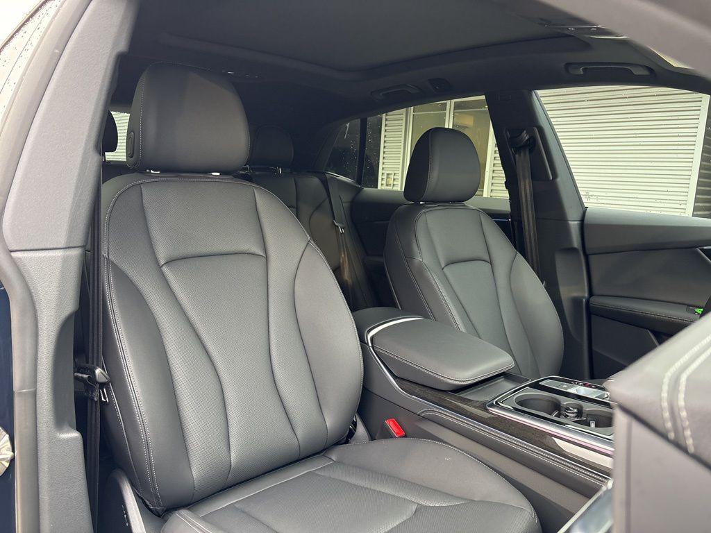 new 2025 Audi Q8 car, priced at $74,972