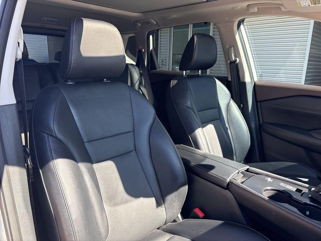 used 2023 Nissan Rogue car, priced at $24,991