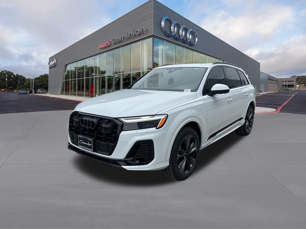 new 2025 Audi Q7 car, priced at $66,718