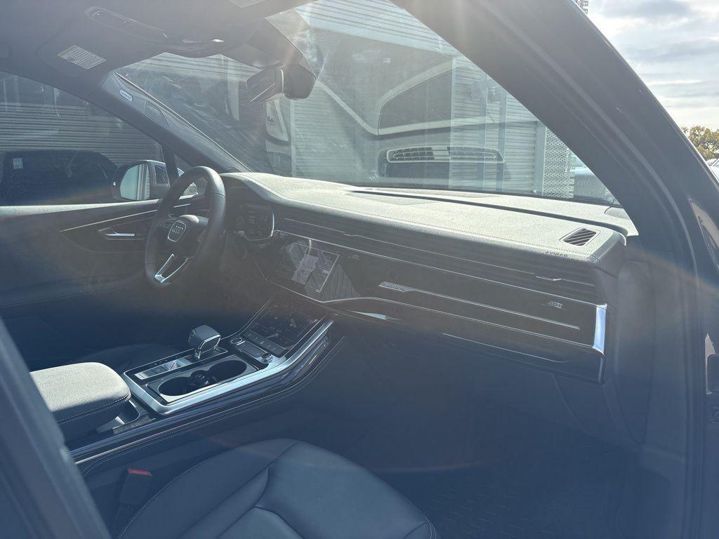 used 2025 Audi Q7 car, priced at $60,991