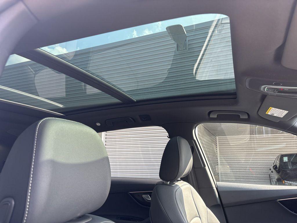 used 2025 Audi Q7 car, priced at $60,991