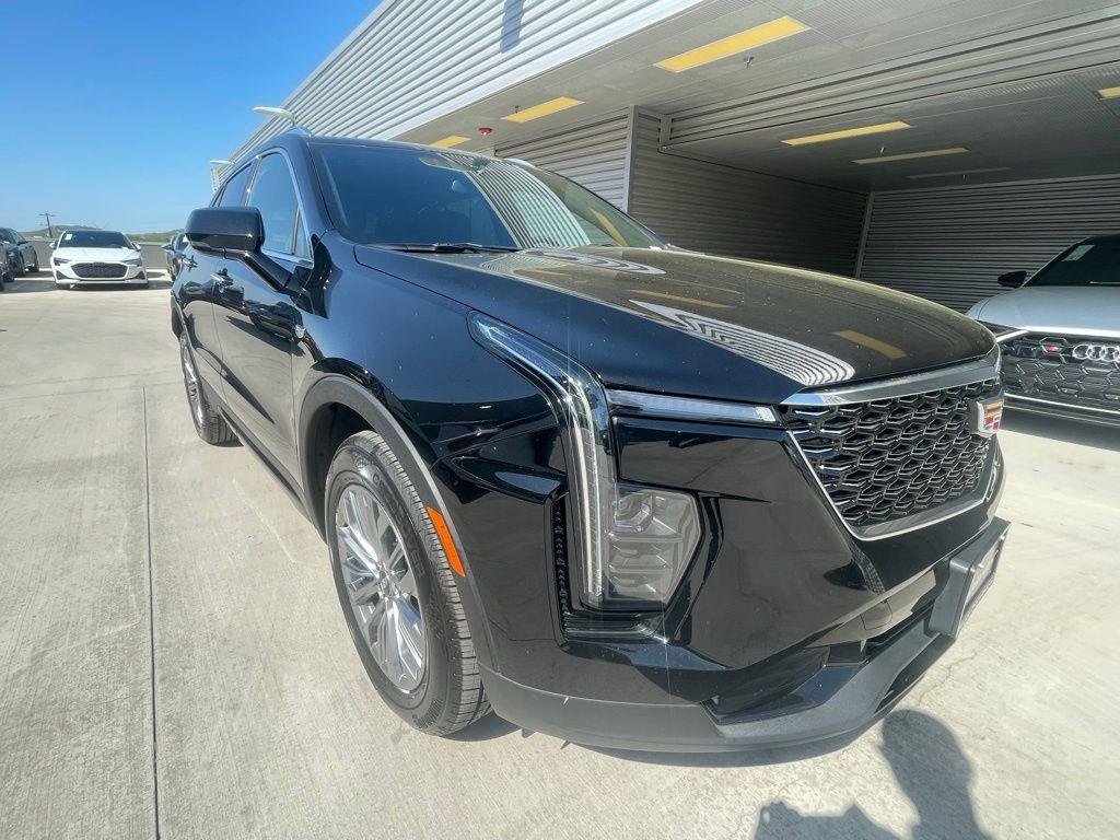 used 2024 Cadillac XT4 car, priced at $34,793