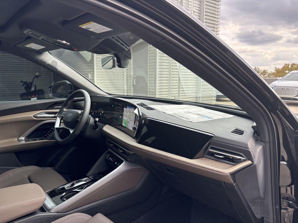 new 2025 Audi Q5 car, priced at $61,950