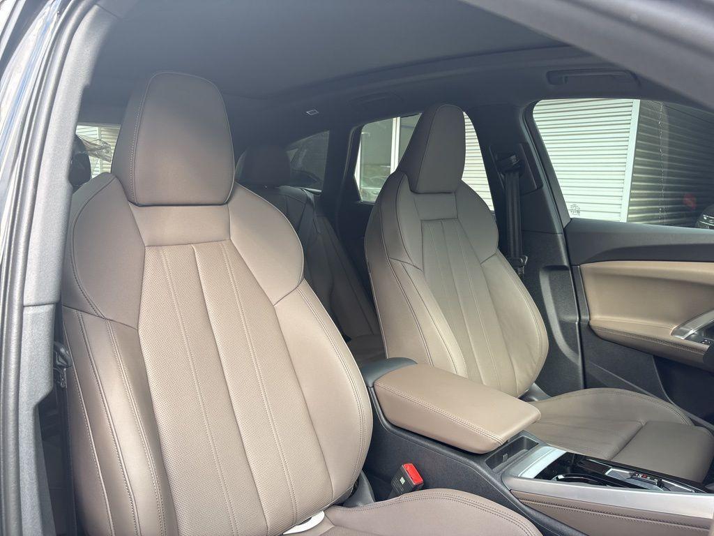 new 2025 Audi Q5 car, priced at $61,950
