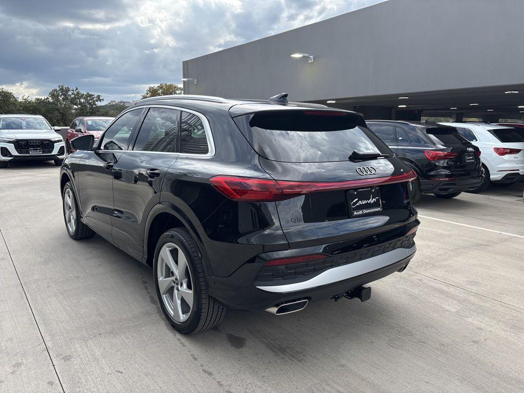 new 2025 Audi Q5 car, priced at $61,950