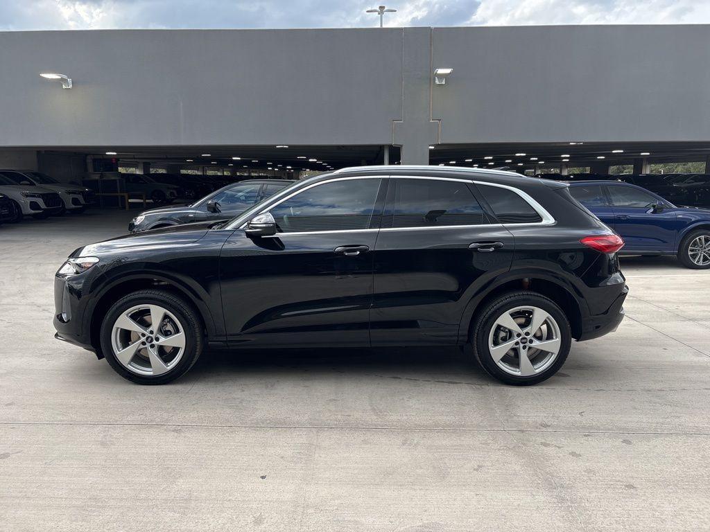 new 2025 Audi Q5 car, priced at $61,950