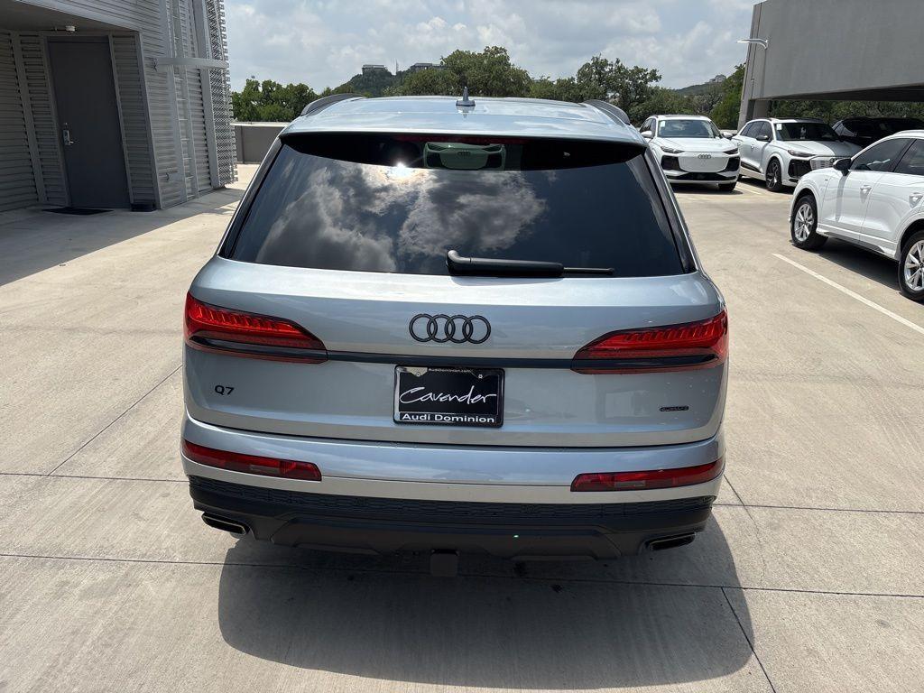 new 2025 Audi Q7 car, priced at $65,891