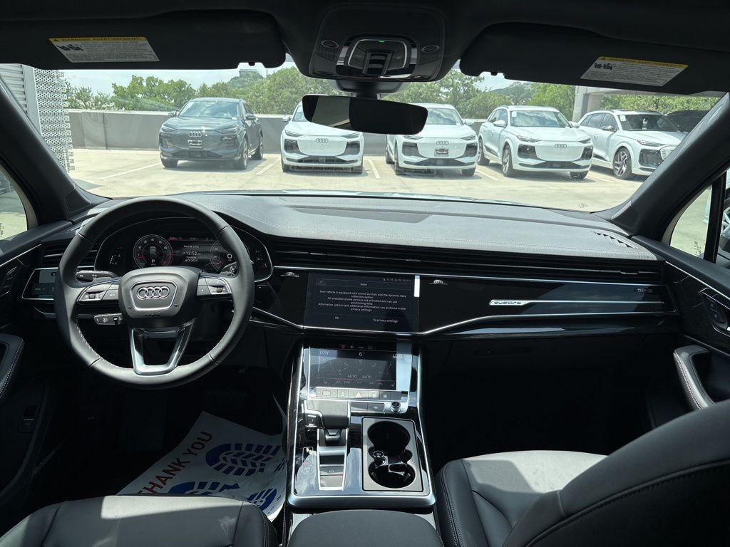 new 2025 Audi Q7 car, priced at $65,891