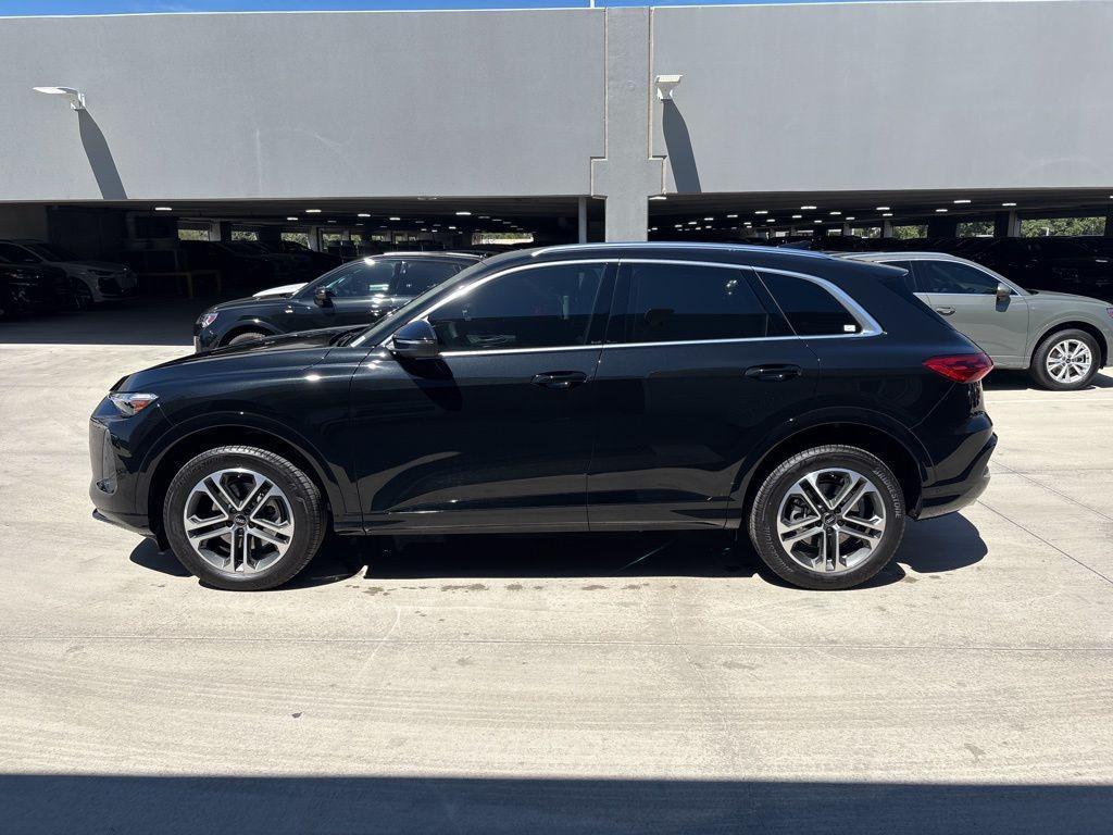 new 2025 Audi Q5 car, priced at $60,500