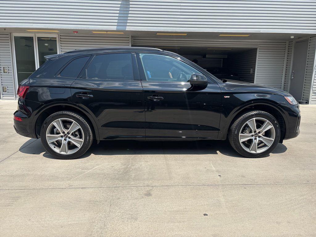 used 2025 Audi Q5 car, priced at $40,493