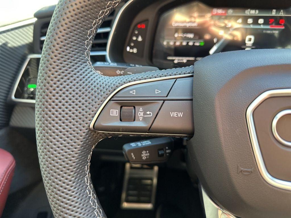 new 2025 Audi SQ7 car, priced at $105,578