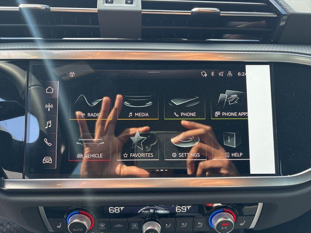 new 2025 Audi Q3 car, priced at $42,560