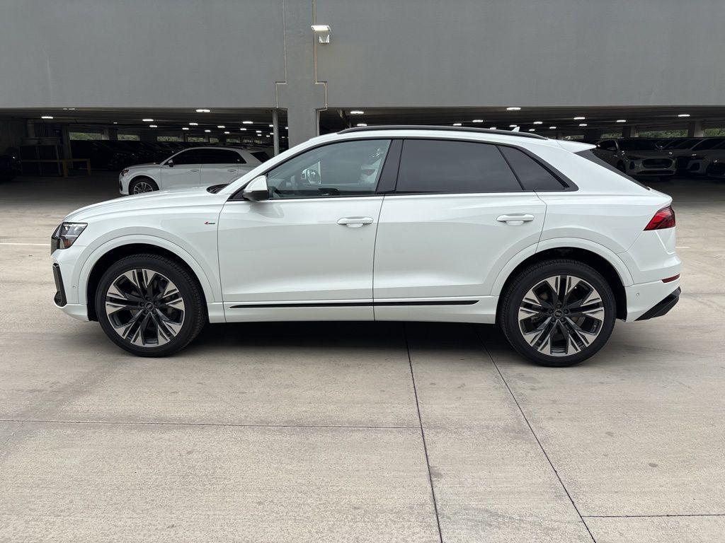 new 2025 Audi Q8 car, priced at $77,389