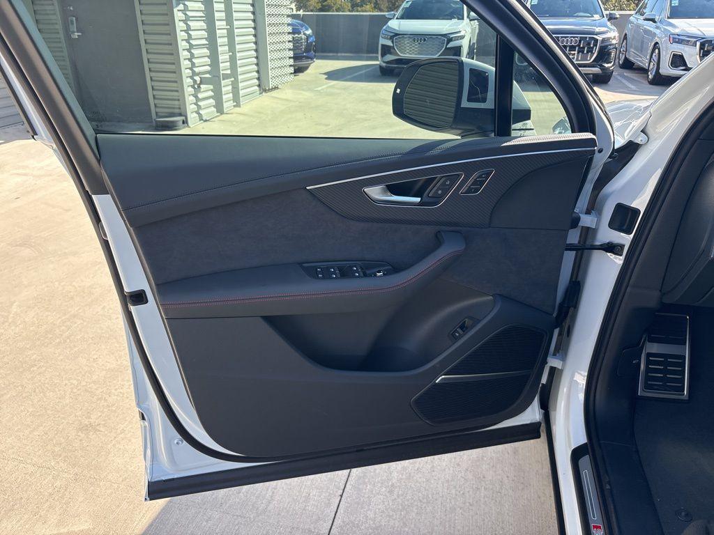 new 2026 Audi Q7 car, priced at $85,840