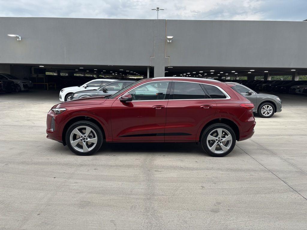 new 2025 Audi Q5 car, priced at $61,300