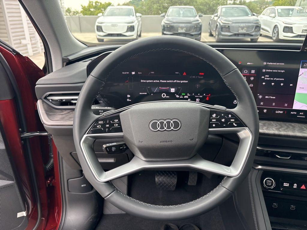new 2025 Audi Q5 car, priced at $61,300