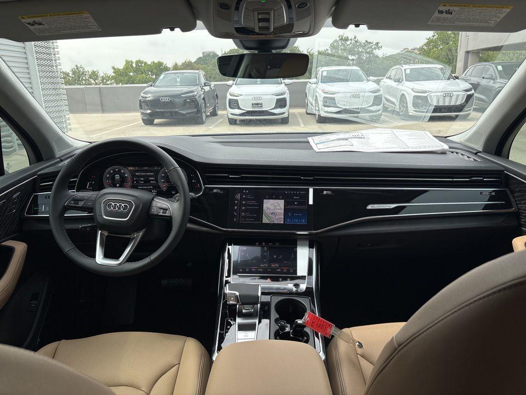 new 2025 Audi Q7 car, priced at $65,029