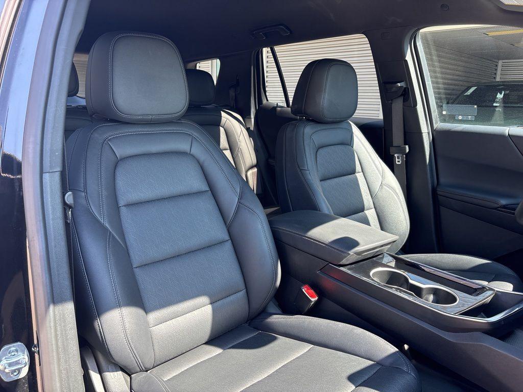 used 2025 Chevrolet Equinox car, priced at $27,991
