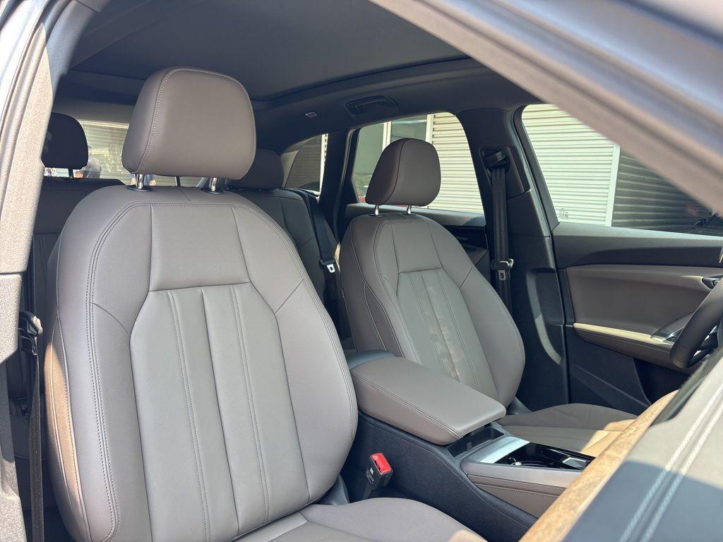new 2025 Audi Q5 car, priced at $60,350