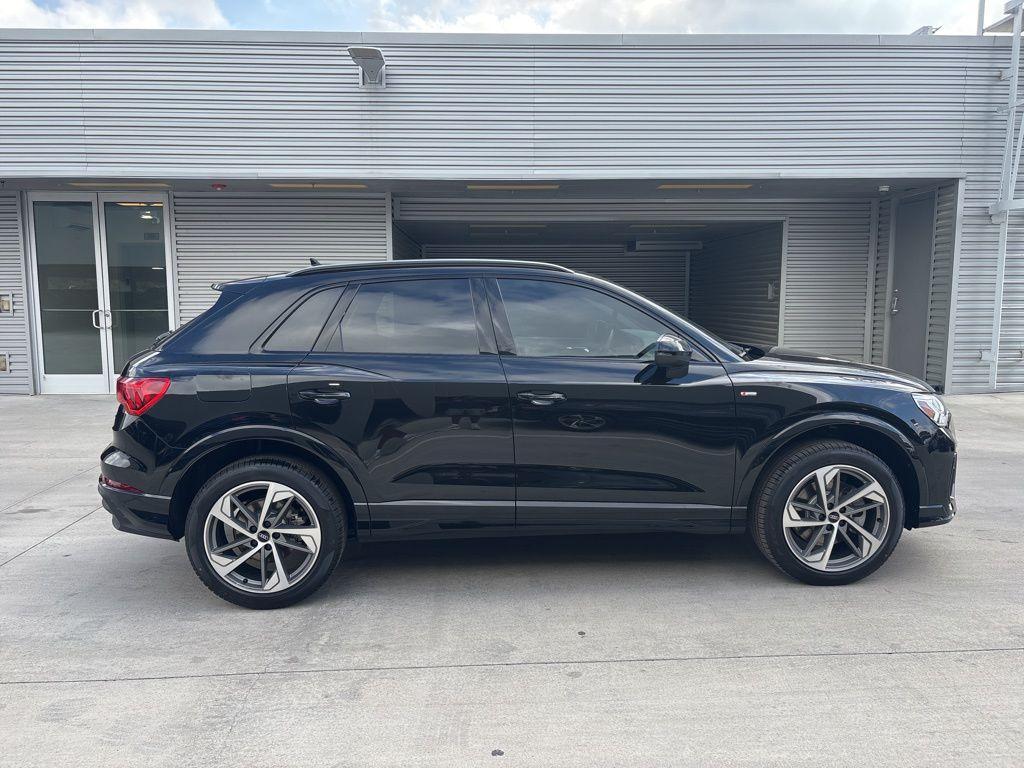 new 2025 Audi Q3 car, priced at $42,560