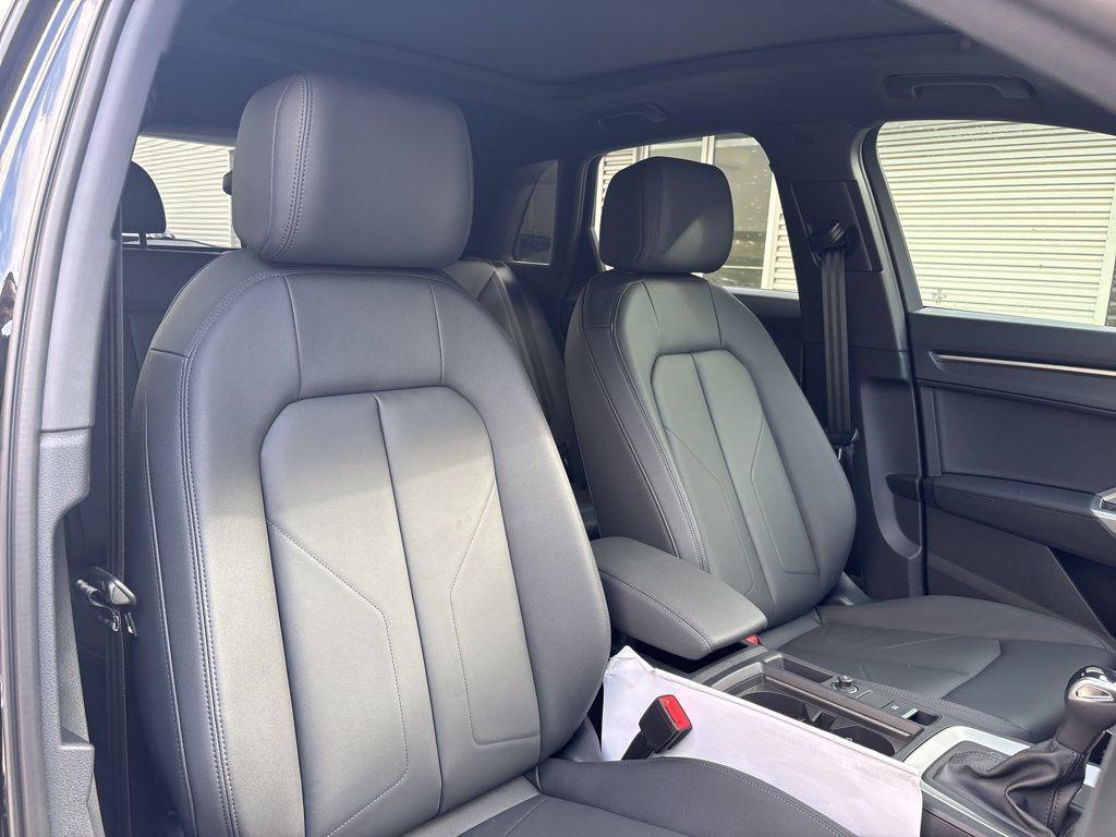 new 2025 Audi Q3 car, priced at $42,560