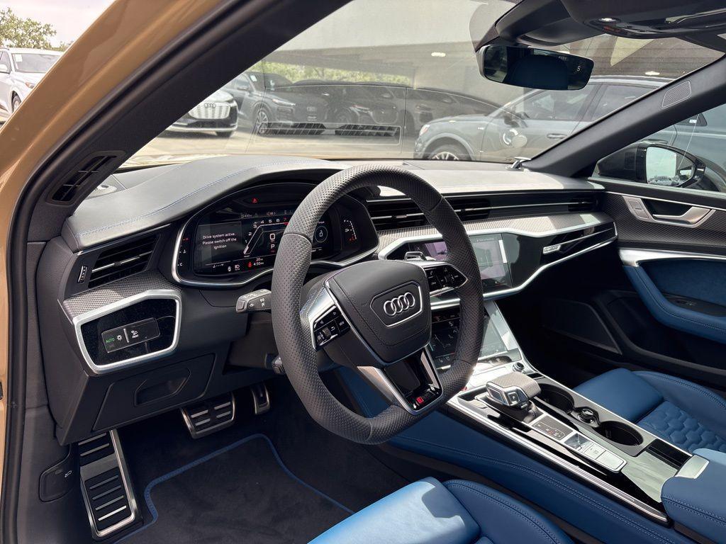 new 2025 Audi RS 6 Avant car, priced at $174,095