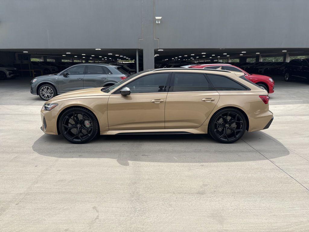 new 2025 Audi RS 6 Avant car, priced at $174,095