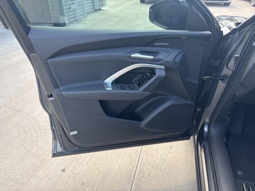 new 2025 Audi Q5 car, priced at $64,850