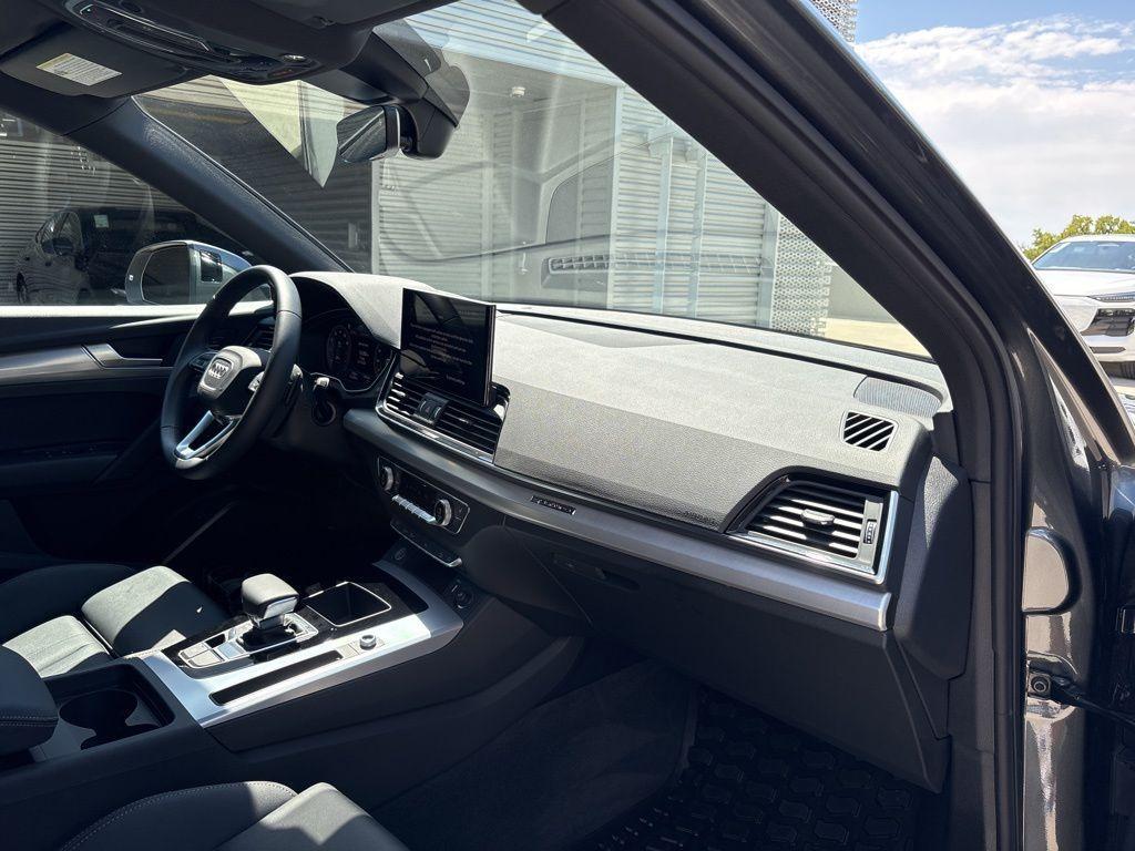 used 2025 Audi Q5 car, priced at $40,993