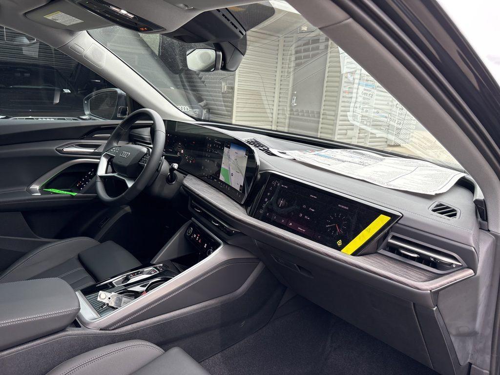 new 2025 Audi Q5 car, priced at $62,644