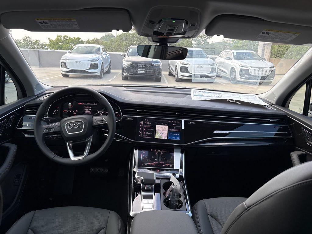 new 2025 Audi Q7 car, priced at $64,910